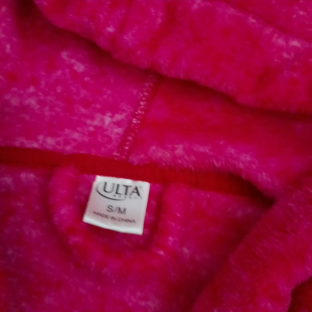 Ulta Bath Robe - Picture 2 of 3